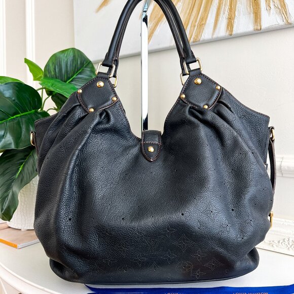 Authentic Louis Vuitton Mahina hobo L Leather monogram dark blue bag B0905 - Picture 7 of 16